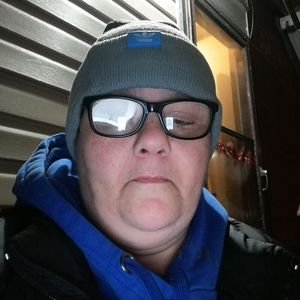 Meet your Posher, Joni